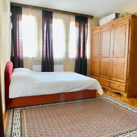 Villa Neyreas Traveller Awards 2021 Saraievo
