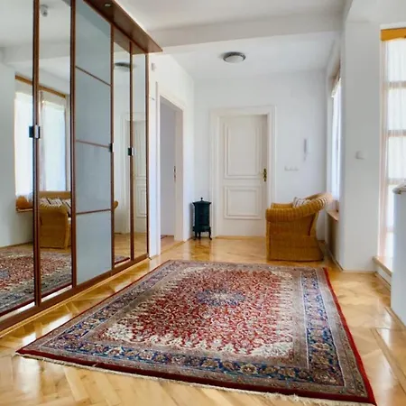 Neyreas Traveller Awards 2021 Villa Saraievo